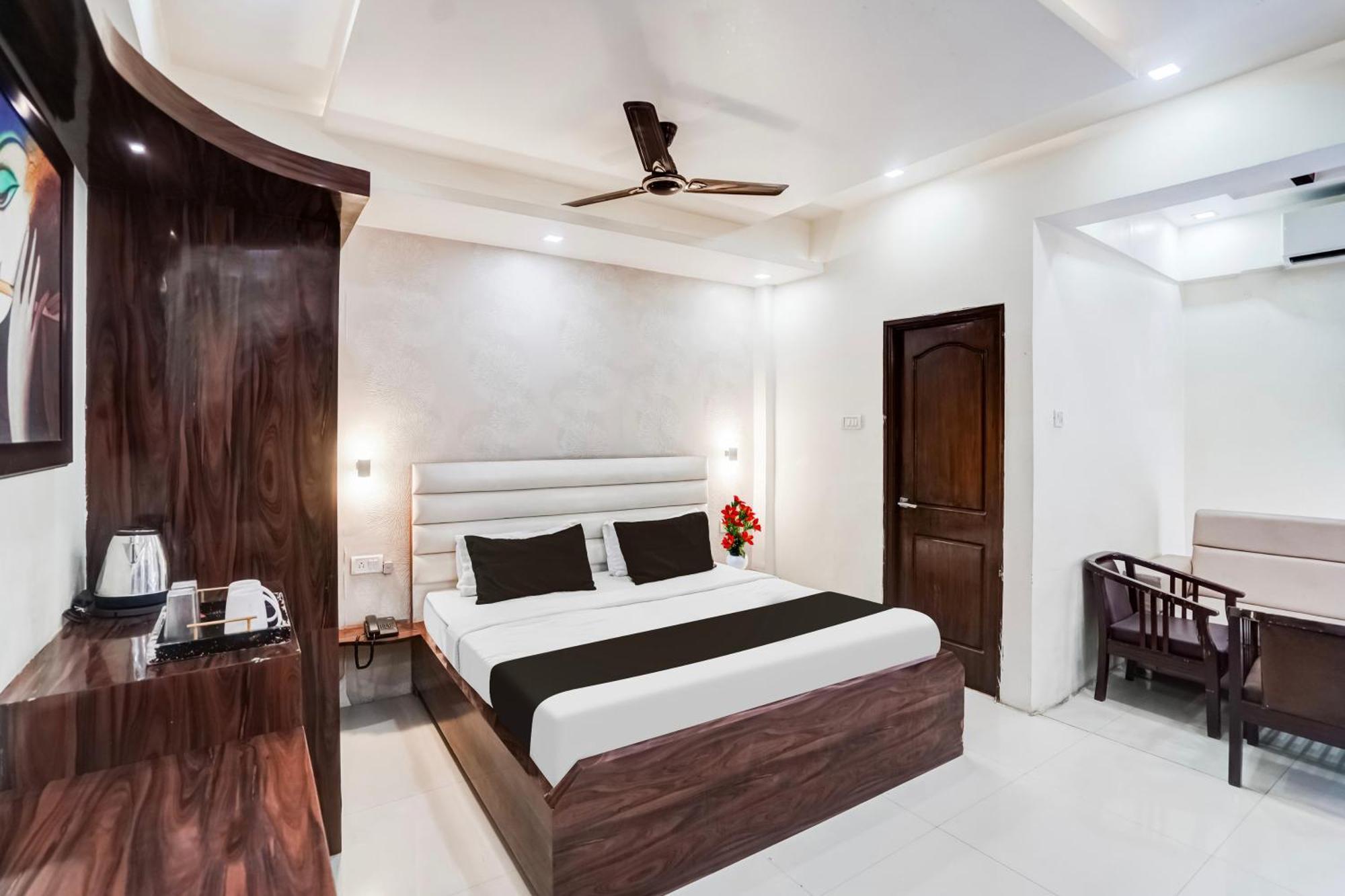 Super Hotel O Sgpgi Bijnaur Kültér fotó